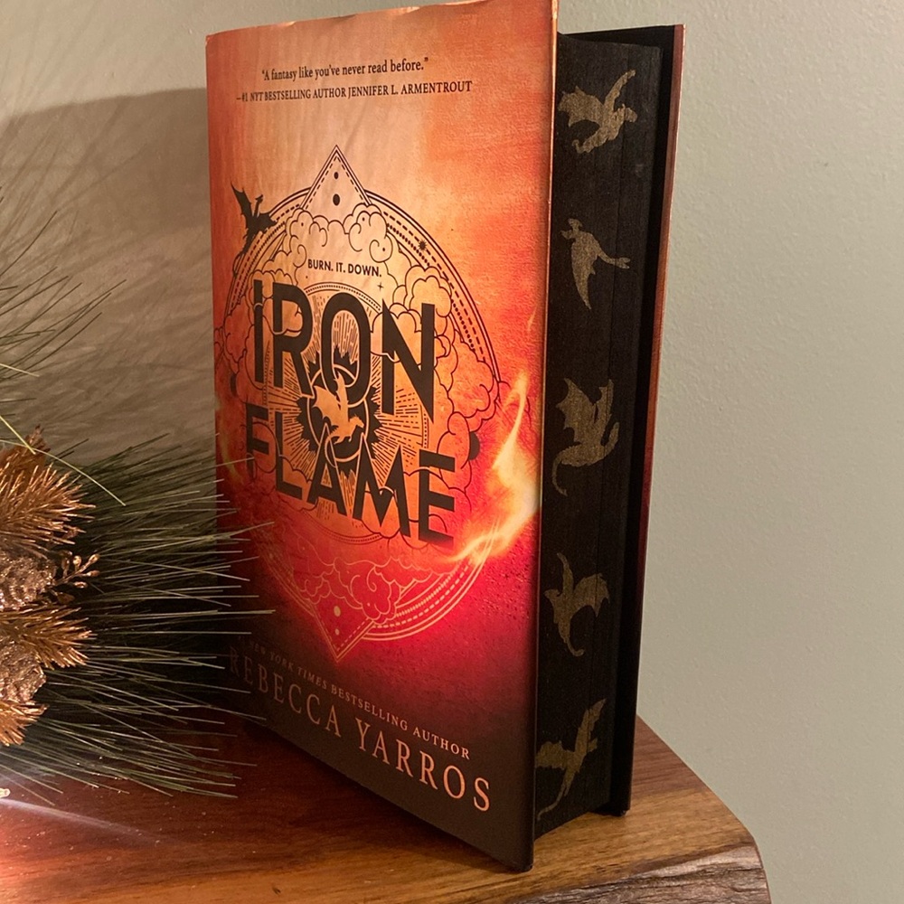 Iron Flame - 🔥 Custom sprayed edges